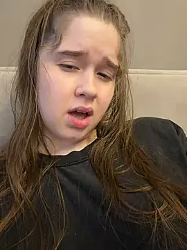 HornyGirlH