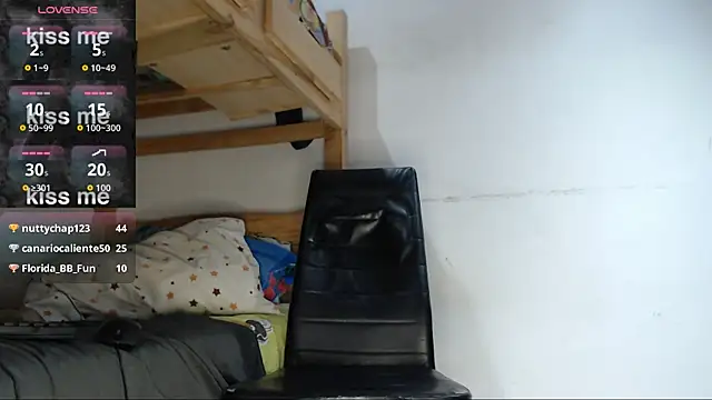 sexy-boy071 webcam