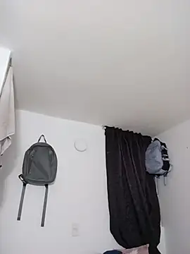 paola091 - Paola091's free webcam - UK Sex Cams
