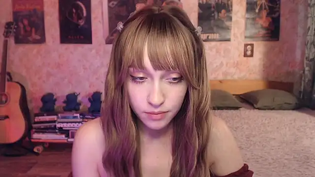 Friendly_Ellie webcam