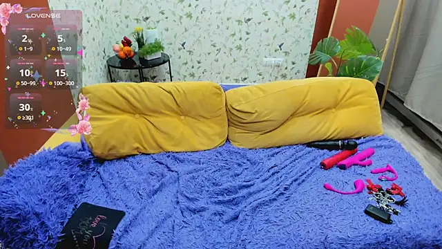 FlirtyMary live webcam show