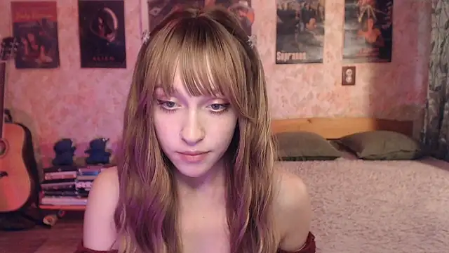 Friendly_Ellie webcam