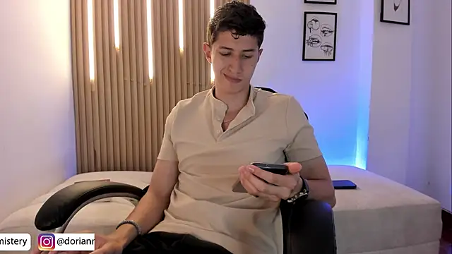 Dorianmistery2322_ live sex cam