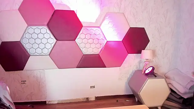ArielleWilde webcam
