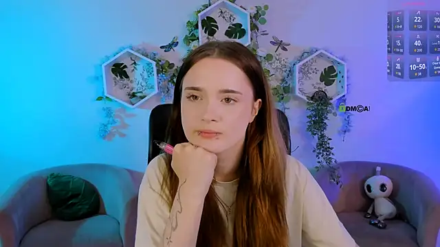 liana_kisses