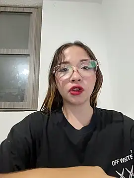 AliciaWhite_nt live cam on StripChat