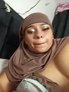 samira_1 (F teen) - Show oil💦