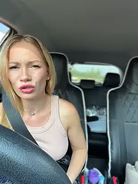 lavenderhot (F young) - Play with pussy