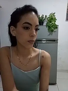 LilitRobins webcam