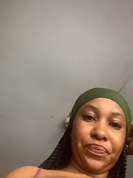 sadeamara (Ask my age) - Flash pussy ❤️