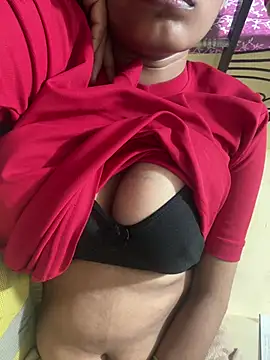 bold_priya (F young) - Full nude fingers boob suck