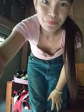 Heryy_xx live cam on StripChat