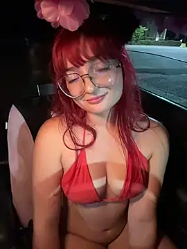 urpuppymoon webcam