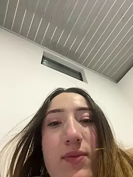 Valery_Salmons webcam