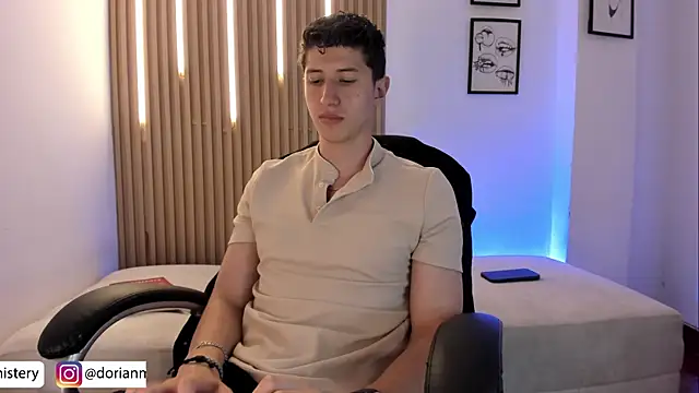 Dorianmistery2322_ webcam