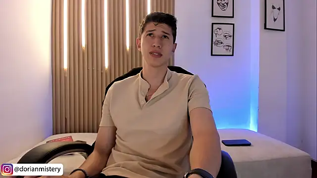 Dorianmistery2322_ webcam