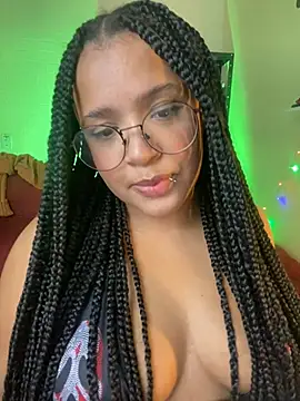 99_Lilith live cam on StripChat