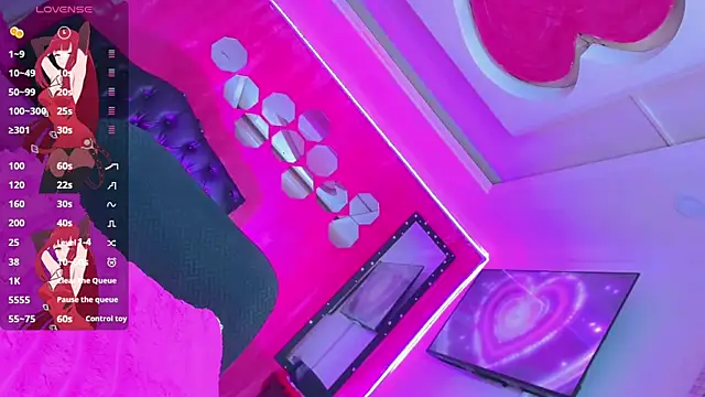 TiffanyMackensyy webcam