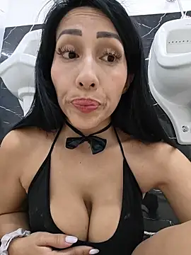IsabellitaVIP webcam