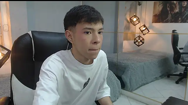 ash_ka webcam