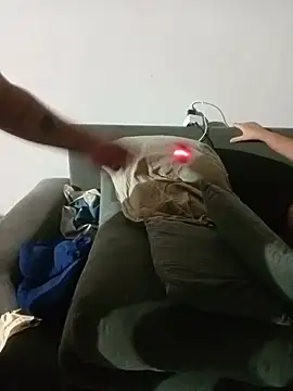 lourahostosaxv webcam
