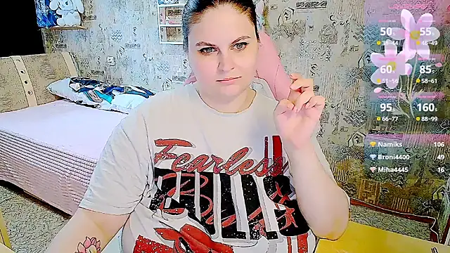 WhisperInTheDarkk live webcam show