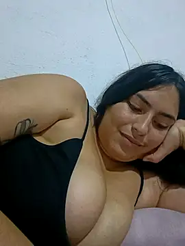 xandra252 (F young) - hot 🥵