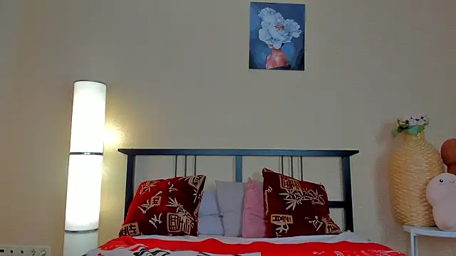 Mira_Karter webcam