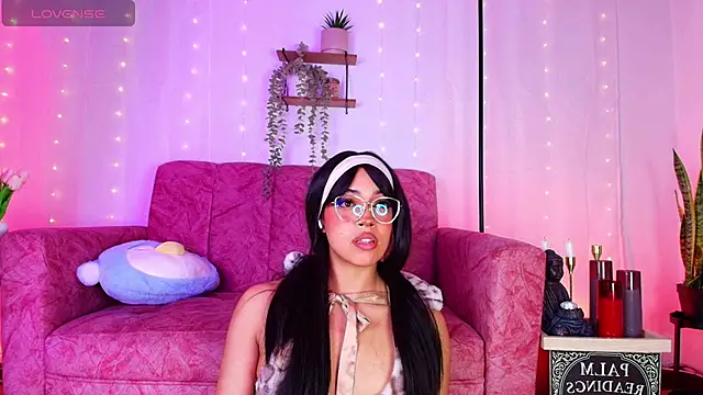 Sara_Jhonson live cam on StripChat