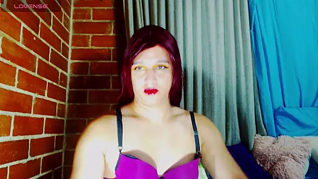 alexandrasexy32 webcam