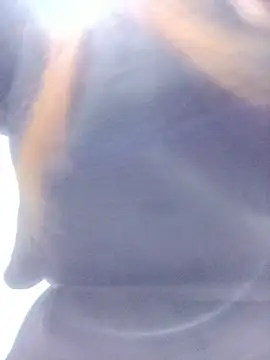 gisellenoahx (F young) - Fingering pussy in doggystyle🍑💦
