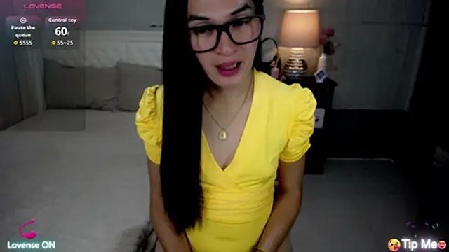 AsianSweetHeartxX live cam on StripChat