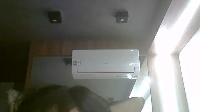 SkinnyKitten webcam