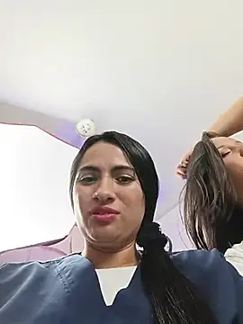 naharasoller live cam on StripChat