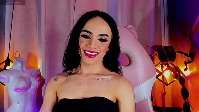 Cristal_Gem1 live cam on StripChat