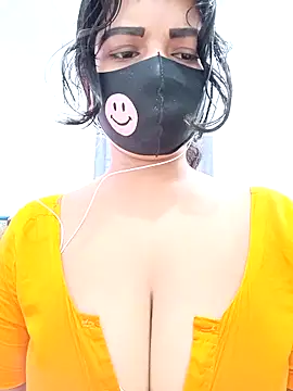 Nodi- live webcam show