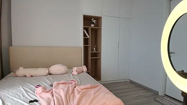 minamoons live sex cam