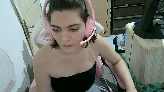 Angel_Ristoww live cam on StripChat