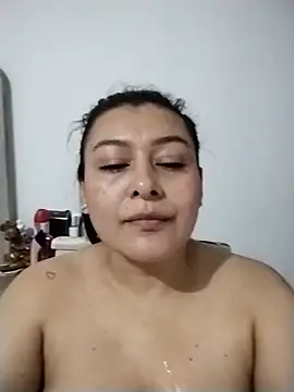 sussan_sexymilf (F milf) - SALIVA