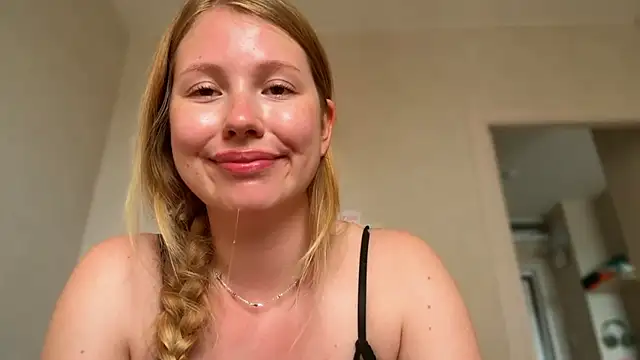 HoneyAudrey live webcam show