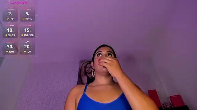 Selena_fox24 live webcam show