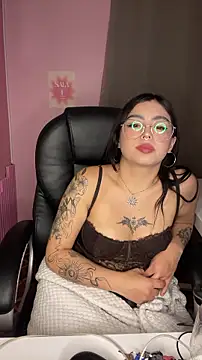 valu_euphoria - Valu_euphoria's free webcam - UK Sex Cams