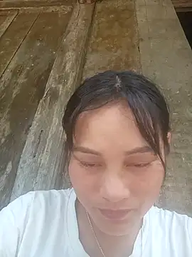 Momo-biki live cam on StripChat