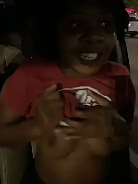 Ebony_Queeen