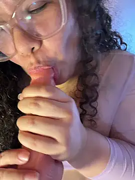 CurlyMilf_Vannexxxa