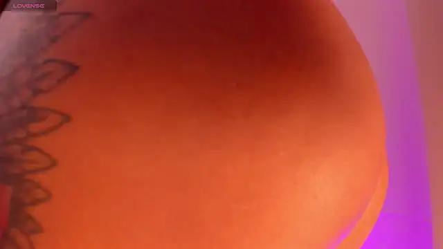 MariamRivera_ webcam