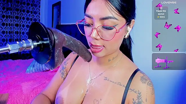 sofiaa_riot