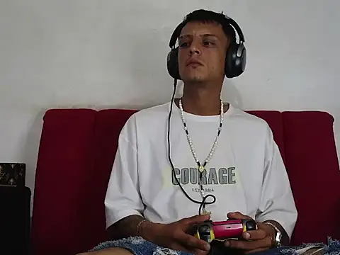andrewcoopper1 webcam