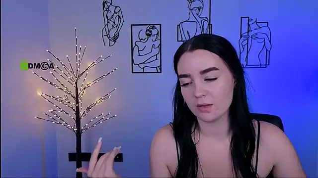 monica_xcx webcam