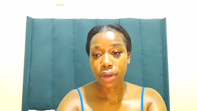kittykhloe22 live webcam show